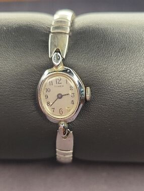 Timex Women's Silver Tone Stretch Bracelet Watch with Ivory Dial